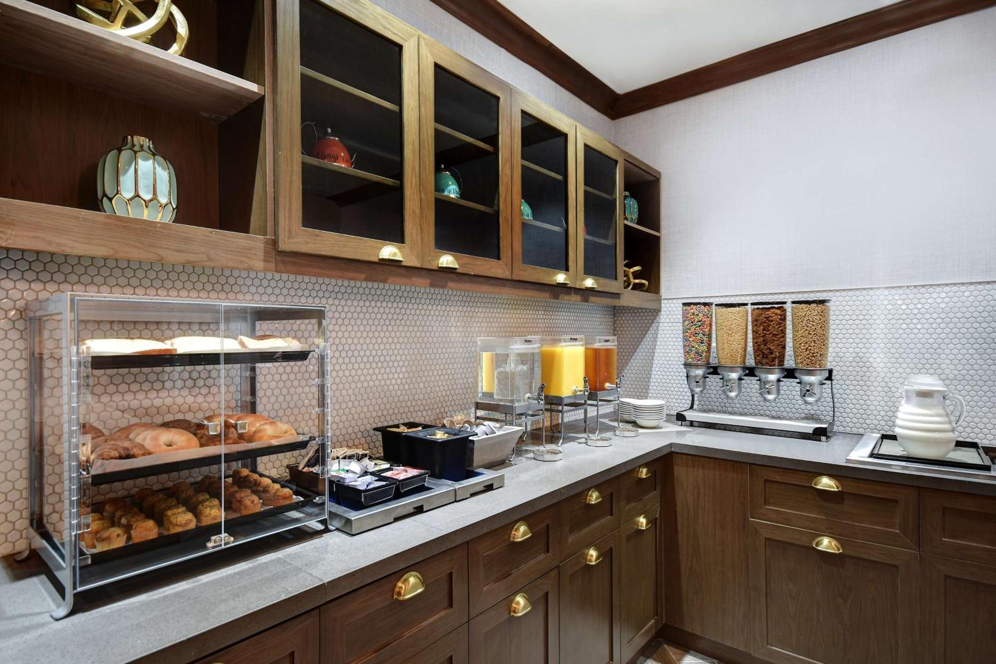 Homewood Suites Newport News - Yorktown By Hilton מראה חיצוני תמונה